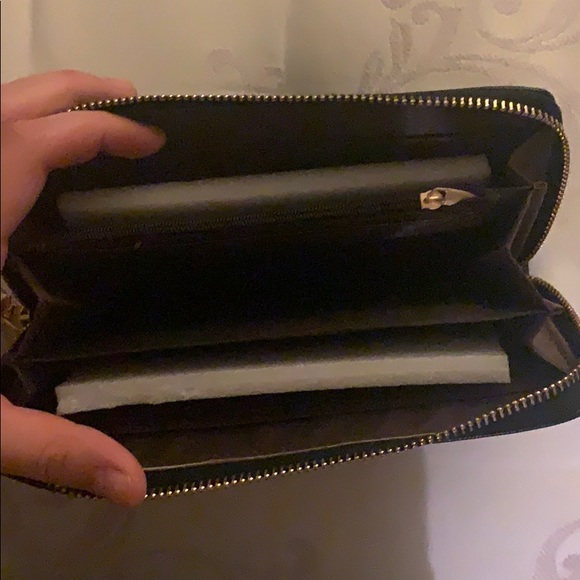 NEVER USED! - Picture 2 of 3